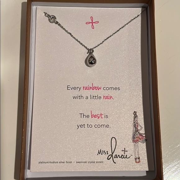 New, Miss Darcie Raindrop Necklace - Picture 2 of 2